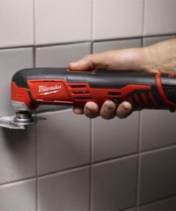 Multiherramienta Oscilatoria M12™ Milwaukee: Velocidad variable: 5000-20000 OPM Peso: 0.95 kg