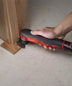 Multiherramienta Oscilatoria M12™ Milwaukee: Velocidad variable: 5000-20000 OPM Peso: 0.95 kg