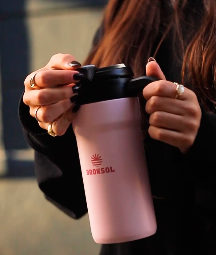 Vaso Térmico Travel Mug Con Manija Y Tapa 650ml Blanco Broksol TER-VAS650RS - Imagen 3